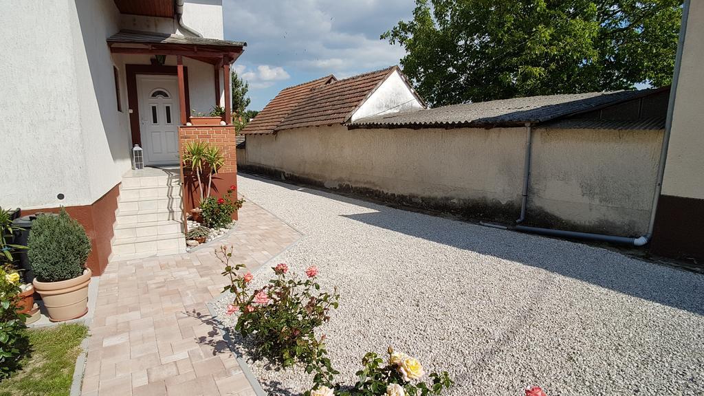 Villa Nora Hévíz Exteriör bild